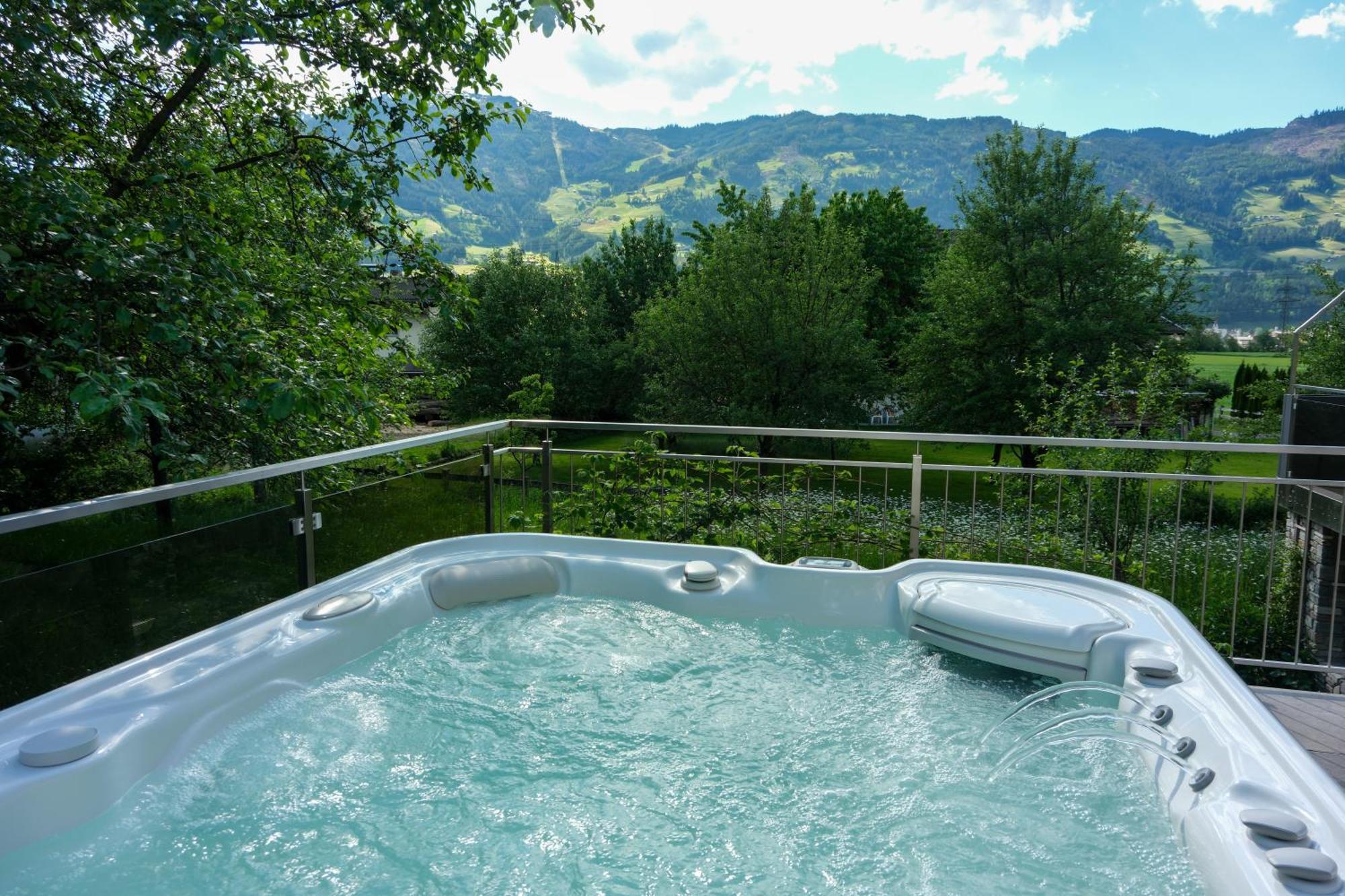 Apart Moidl Mit Privatem Pool Hart im Zillertal Esterno foto